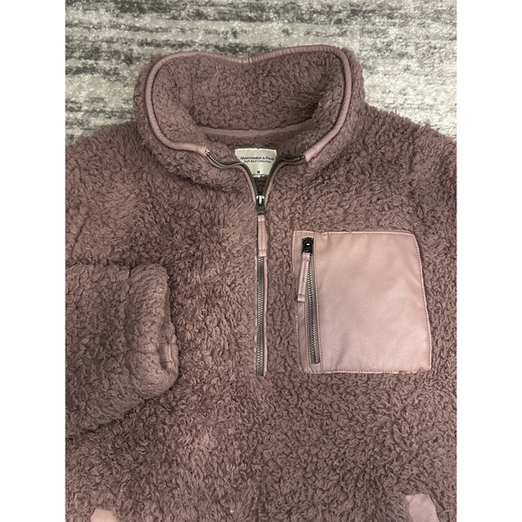 Abercrombie & Fitch Soft A&F Sherpa Pullover Sweatshirt Outdoor Mauve Medium - Picture 4 of 11